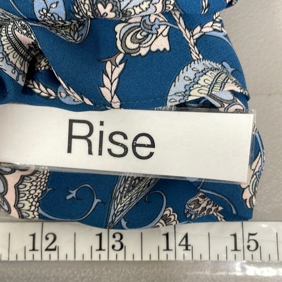 Boutique Romper Ruffled Sleeves Paisley Blue Size 1X - Picture 16 of 16